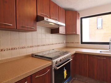 DEPARTAMENTO EN VENTA EN MORELIA. La Loma, Residencial Bosques.