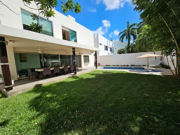 CASA EN VENTA VILLA MAGNA 4 RECAMARAS CANCUN COLDWELL BANKER PUNTA SUR