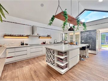 La cocina soñada si existe!! 5 dormitorios 4B