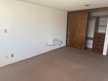 Casa en Renta con local en  Bosques de Colón, Toluca Estado de México
