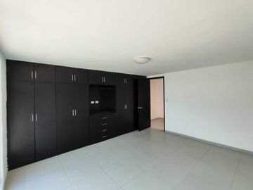Venta de casa en Residencial  Colibrí