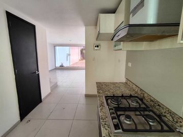 Venta de casa en Residencial  Colibrí