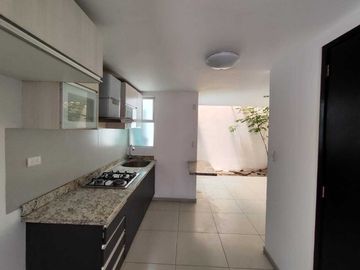 Venta de casa en Residencial  Colibrí