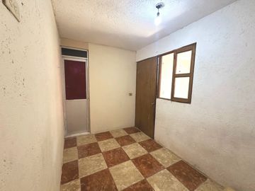 Casa en venta a una calle de Antiguo Camino Real a Cholula.