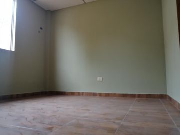 VENTA DE CASA EN URBANIZACIÓN LA JOYA  (VM)