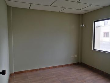 VENTA DE CASA EN URBANIZACIÓN LA JOYA  (VM)
