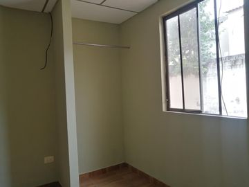 VENTA DE CASA EN URBANIZACIÓN LA JOYA  (VM)