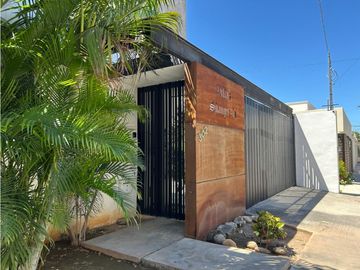 Casa en venta completamente amueblada y equipada en San Ramón Norte