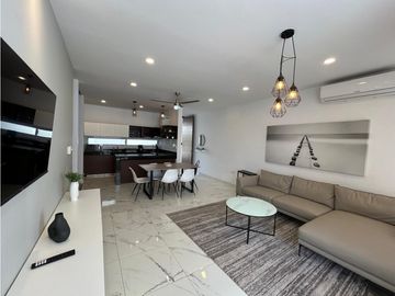 Casa en venta completamente amueblada y equipada en San Ramón Norte
