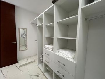 Casa en venta completamente amueblada y equipada en San Ramón Norte