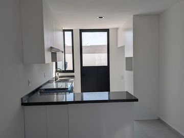 CASA VENTA CIUDAD MADERAS MARQUES QUERETARO