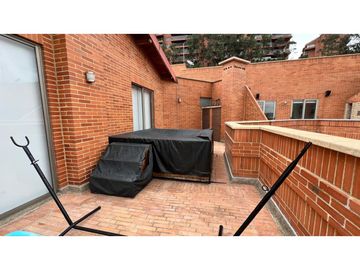 Apartamento Dúplex en venta ubicado Cerros Orientales  Santa Barbara