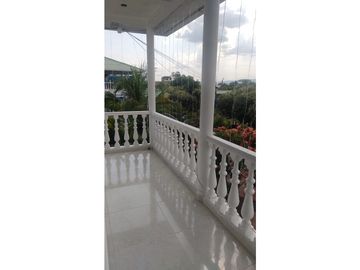Casa Campestre  en Venta Carmen de Apicala Quinta Villa Flor