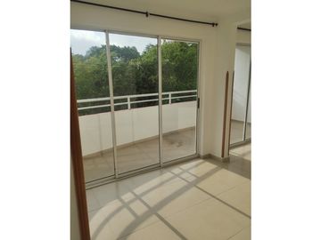 se vende hermoso apto la floresta