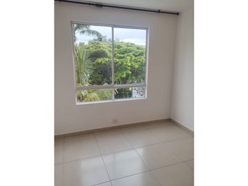 se vende hermoso apto la floresta