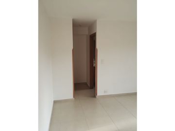 se vende hermoso apto la floresta