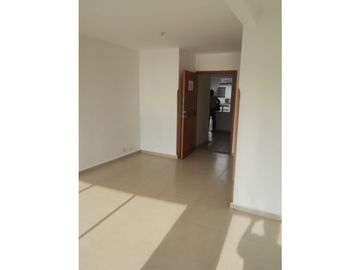 se vende hermoso apto la floresta