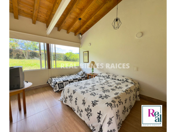 Vendo Hermosa Casa Campestre en Parcelación en La Ceja del Tambo