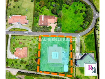 Vendo Hermosa Casa Campestre en Parcelación en La Ceja del Tambo