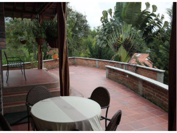 SE VENDE CASA CAMPESTRE EN ARMENIA QUINDIO