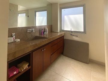VENTA CASA EN CALLE CERRADA EN JARDINES DEL PEDREGAL