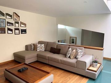 VENTA CASA EN CALLE CERRADA EN JARDINES DEL PEDREGAL