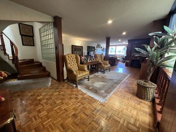 CASA EN VENTA JARDINES DEL PEDREGAL CDMX