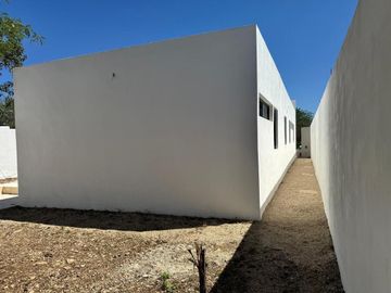 Casa en venta de una planta en Privada Praderas del Mayab, Mérida Yuc.