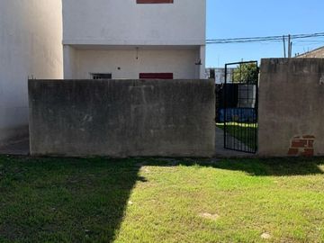 Departamento en venta - 1 Dormitorio 1 Baño - 200Mts2 - Merlo