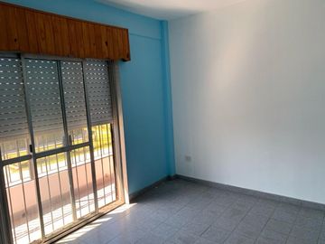Departamento en venta - 1 Dormitorio 1 Baño - 200Mts2 - Merlo