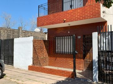 Departamento en venta - 1 Dormitorio 1 Baño - 200Mts2 - Merlo