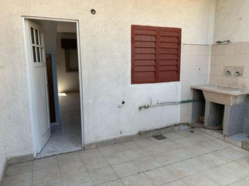 Departamento en venta - 1 Dormitorio 1 Baño - 200Mts2 - Merlo