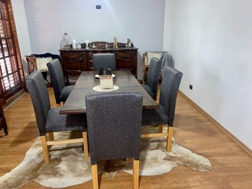 VENDE EXCELENTE CASA