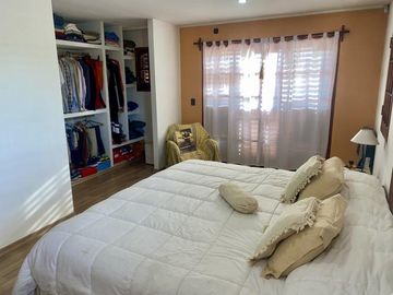 VENDE EXCELENTE CASA