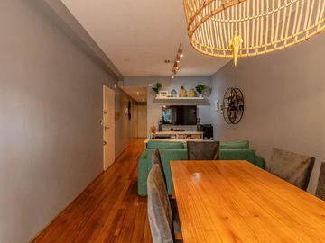 Departamento de 3 Ambientes con Balcón amplio y Cochera fija -Suite - Caballito