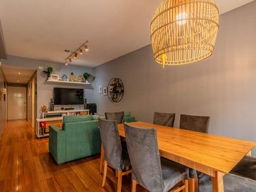 Departamento de 3 Ambientes con Balcón amplio y Cochera fija -Suite - Caballito