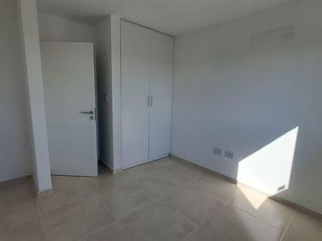 AMPLIO DEPARTAMENTO A ESTRENAR