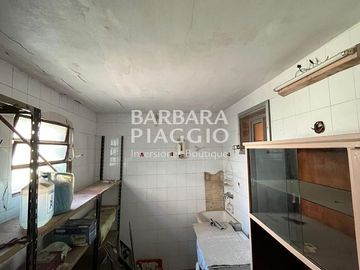 CASA 2 dormitorios en Sgto Cabral - Huergo al 1900