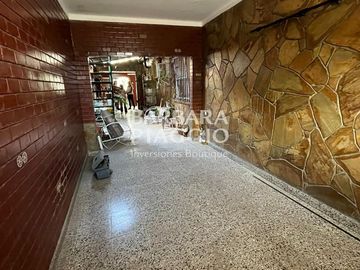 CASA 2 dormitorios en Sgto Cabral - Huergo al 1900