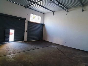 BODEGA EN RENTA, ATRÁS DE LA PEPSI Y AV. TECNOLÓGICO, ZONA TRANQUILA Y SEGURA