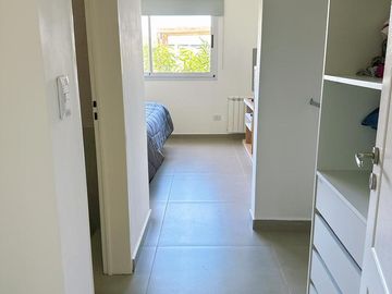 Casa en Santa Elena, Pilar del este