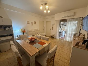 Departamento en  Venta de 2 amb con Patio Apto Crédito