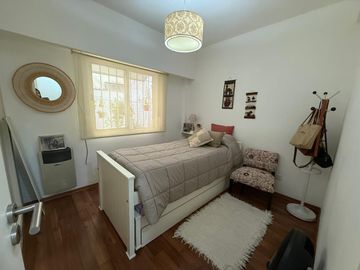 Departamento en  Venta de 2 amb con Patio Apto Crédito