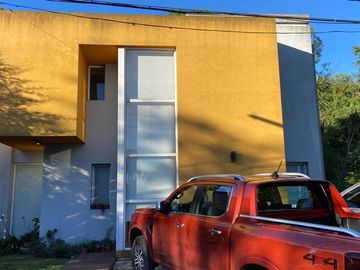 APTO CREDITO!! Casa en Club Privado Loma Verde - Escobar