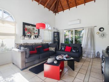 Casa en Venta Barrio Septiembre Escobar