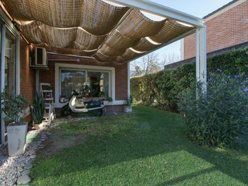 Casa en Venta Barrio Septiembre Escobar