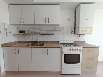 Departamento de 3 Ambientes - Flores - Piscina - SUM - Parrillas - Seguridad 24hs