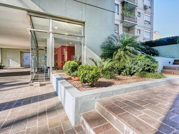 Departamento de 3 Ambientes - Flores - Piscina - SUM - Parrillas - Seguridad 24hs