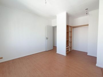 Departamento de 3 Ambientes - Flores - Piscina - SUM - Parrillas - Seguridad 24hs
