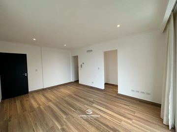 Departamento de categoría en Venta